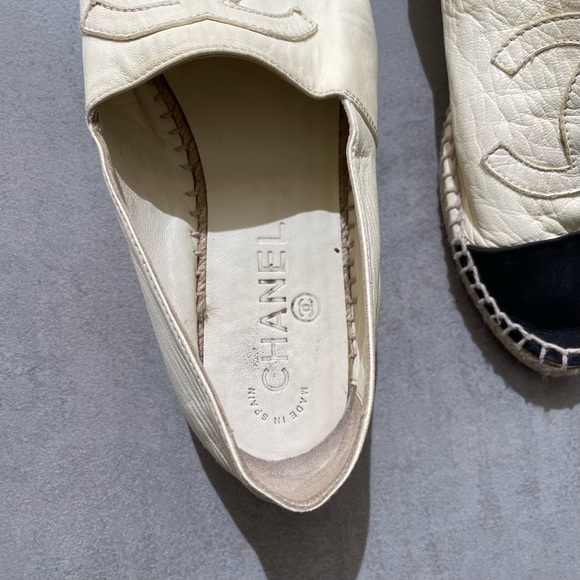 CHANEL ESPADRILLES - Picture 3 of 3